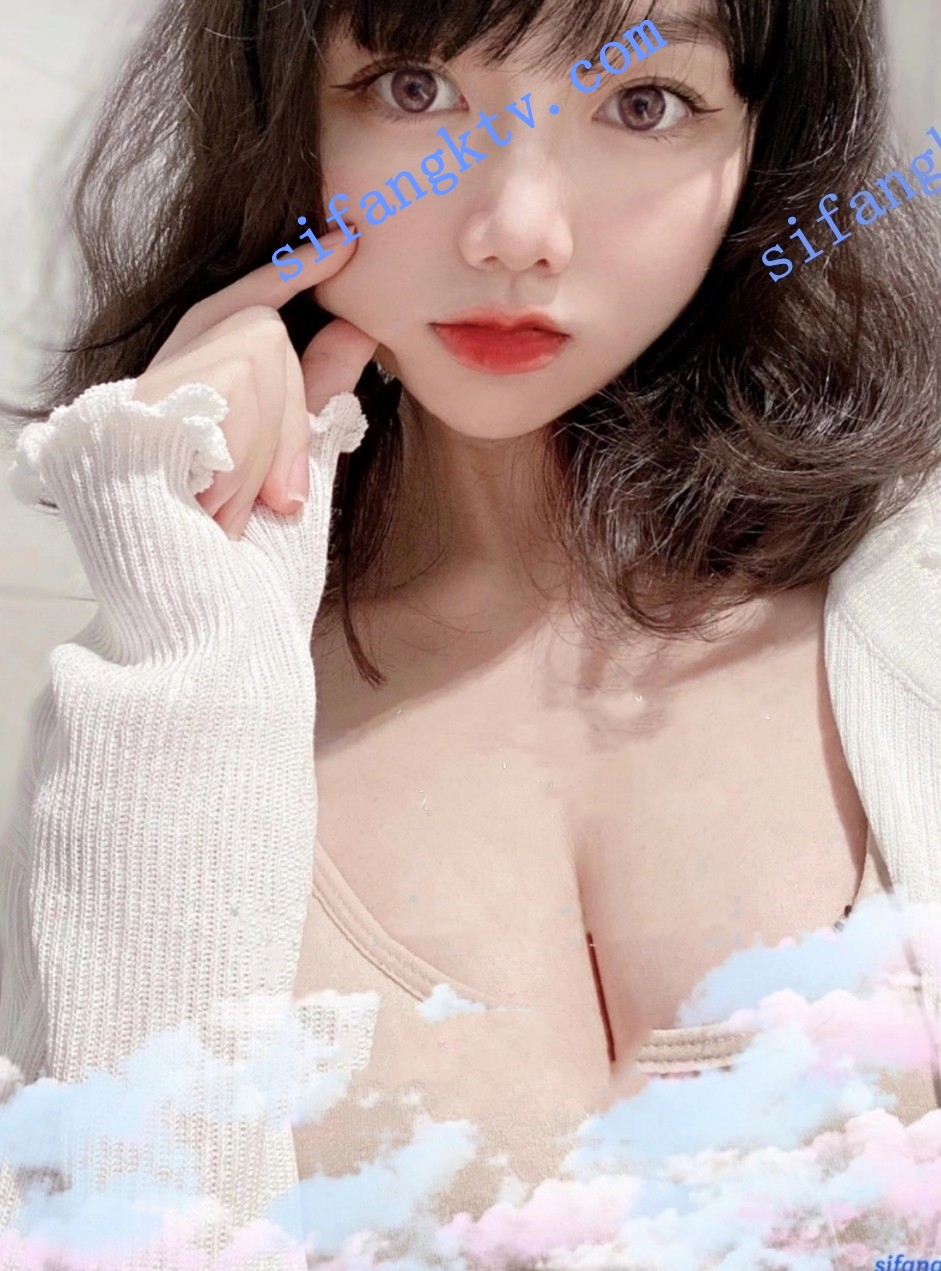 ★★★ 仙仙桃3 超美女神8月最新大尺度福利2套含自慰 图 01