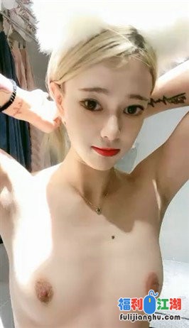 2021-12-22 贝贝在床上【866M】