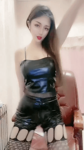 快手丨仙儿宝D+芒果味的一天+宝贝清纯欲福利骚舞第六弹 [46V/2.06G/百度云]