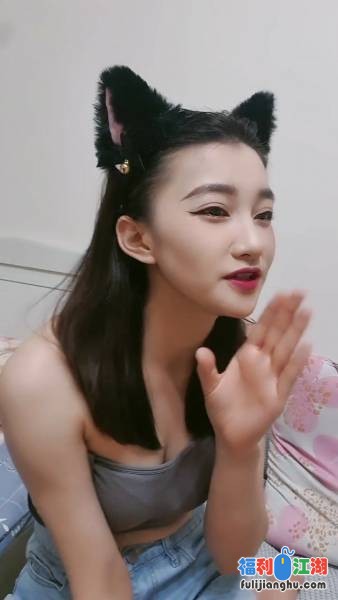 [搬运失效不补]【十柒学姐】大合集，极品甜美学姐与大叔[24V 16.37G 百度盘]