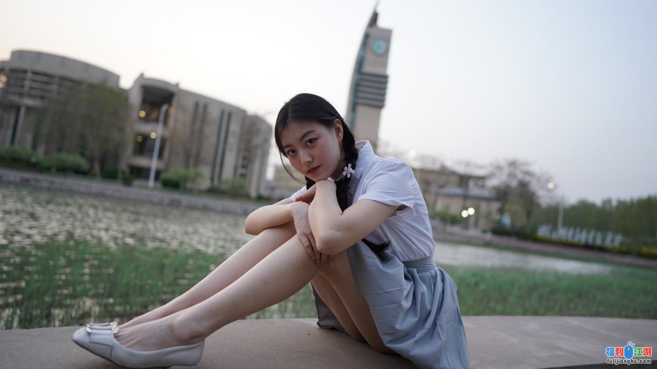 ❤️白金泄密❤️中国民航大学崔洁被土豪包养3P泄露【10p14v1GB】