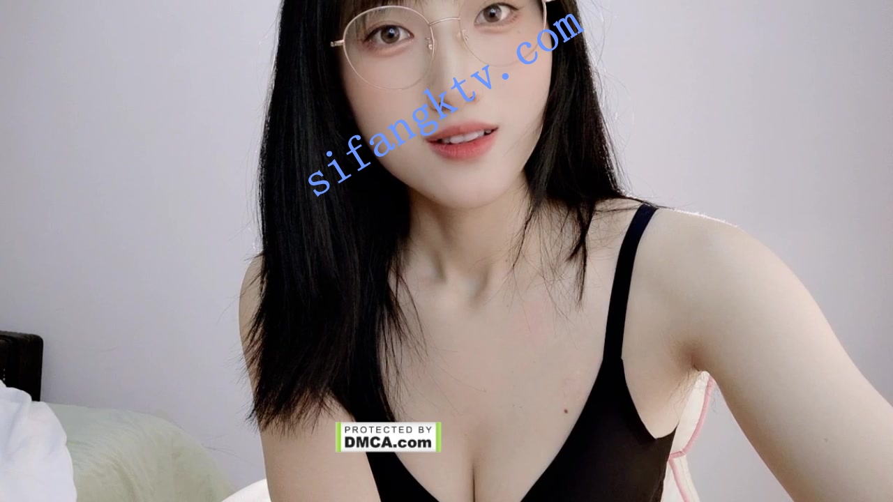❤❤❤ Jiuyue_ 好难得啊,终于看见女神的小穴了~超爱屁股 图 28