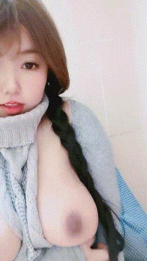 新人!女神简直美炸了!奶子好大~ 思芙 道具自慰!过瘾~ 图 02