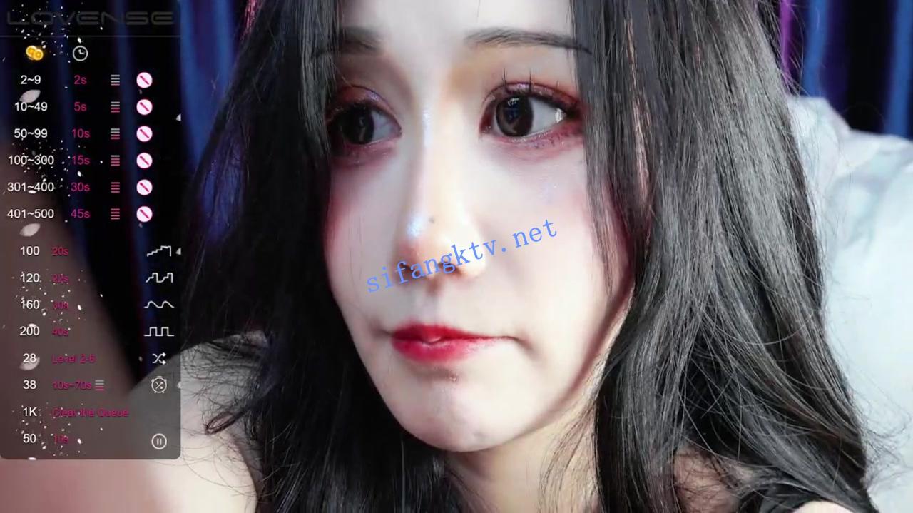 ❤❤❤极品御姐 jiaxin0755 颜值很靓,震动器+假鸡吧自慰 图 01