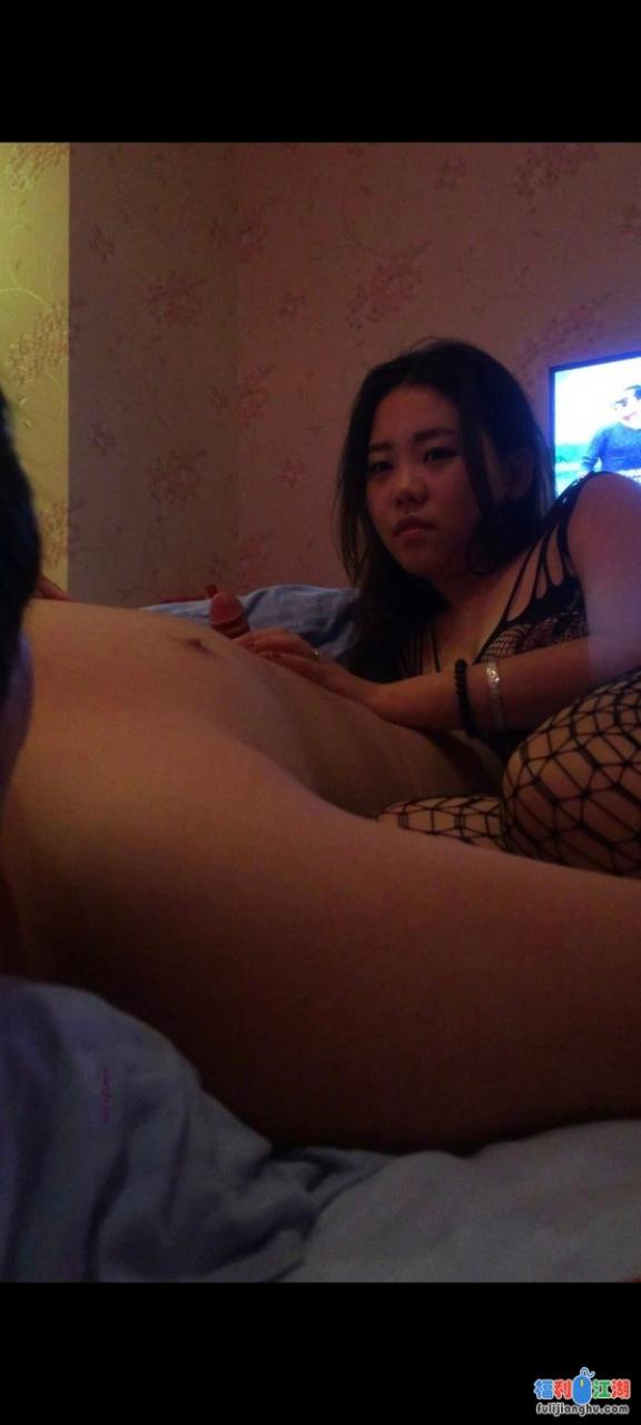 精品泄密版合集 [56v+18.5g][百度盘]