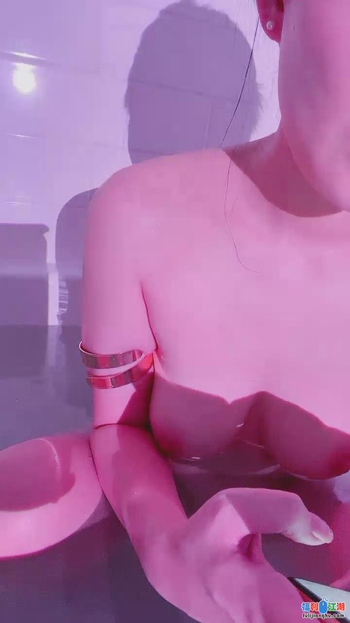 女神！顶级尤物精彩来袭！难得一见嫩穴超粉，很敏感水挺多1V 438MB【百度网盘】