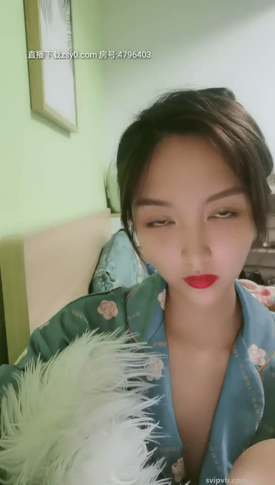 高颜值骚妇 果果醒了 12v8g