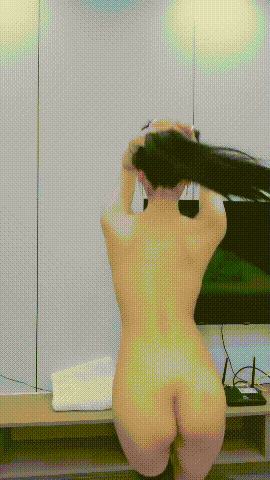 ❤️一字马裸舞女神 楚歌 魅惑容颜劲爆骚舞鼻血狂喷 图 03