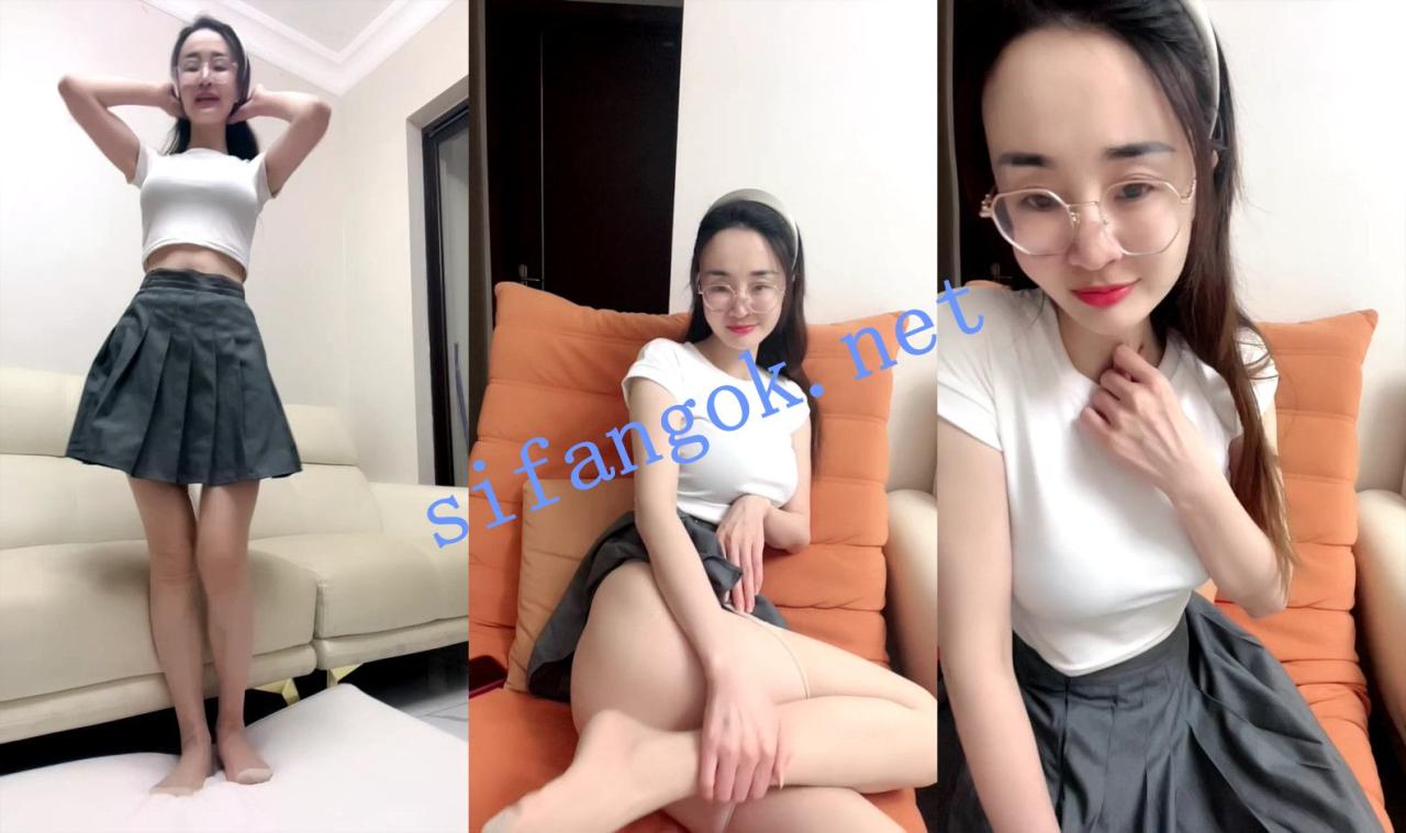 ⚡20小时核弹！【苏可可】眼镜骚货好色人妻天天被无套内射