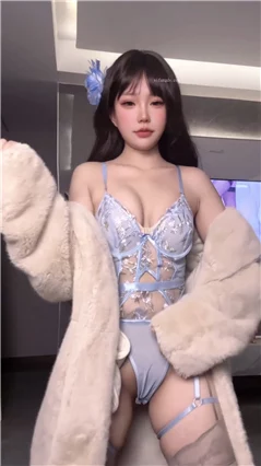 推特裸舞女神 小仙云 11月VIP顶尖裸舞 2025动感合集 图 28