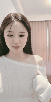 【花椒绝版颜值精选25.8月合集】各大网红美女走光 擦边整活